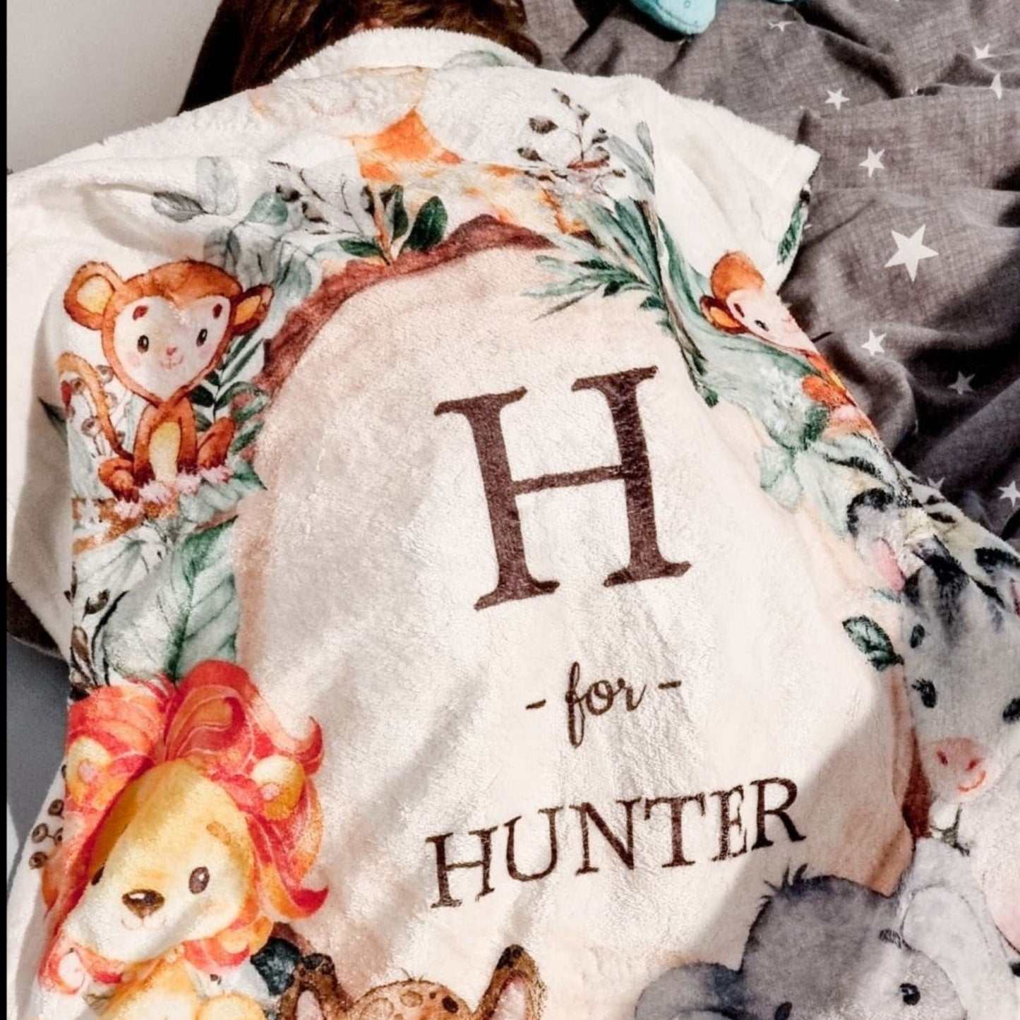 Personalized Safari Animal Baby Blanket - Hunny Bubba Kids