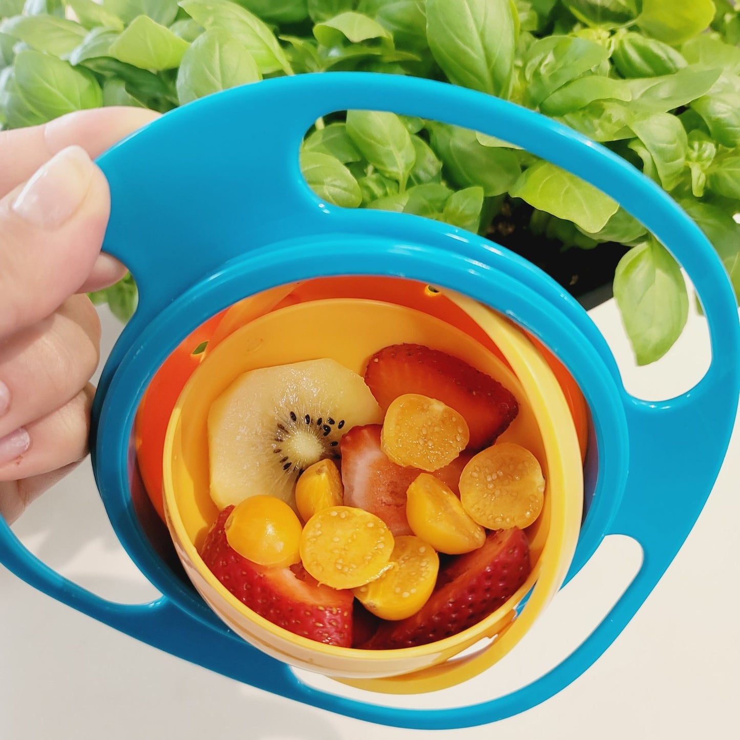 Anti-spill Gyro Bowl for Babies with healthy fruits | Hunny Bubba Kids - Blue